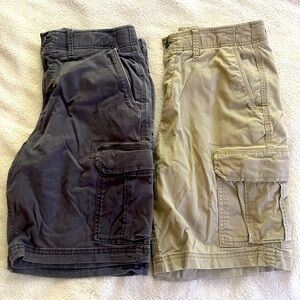 Lot of 2 Men’s size 30 Shorts Khaki tan and Navy - George, EUC no stains